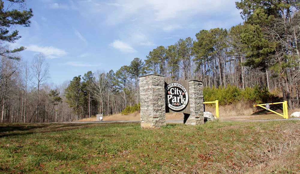 Doris Wigington Park Entrance and Parking on Lumber Company Road